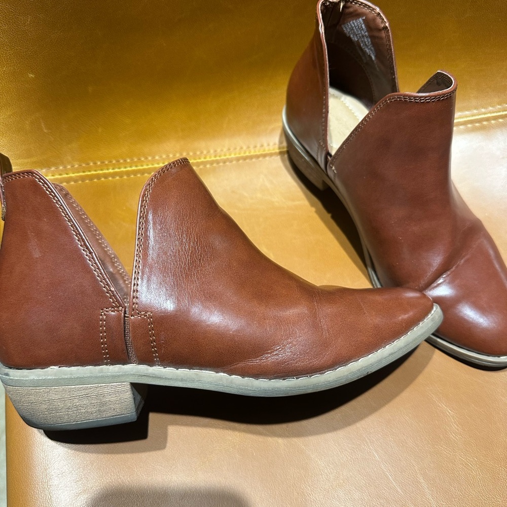 Universal Thread Dark Cognac Booties - image 4